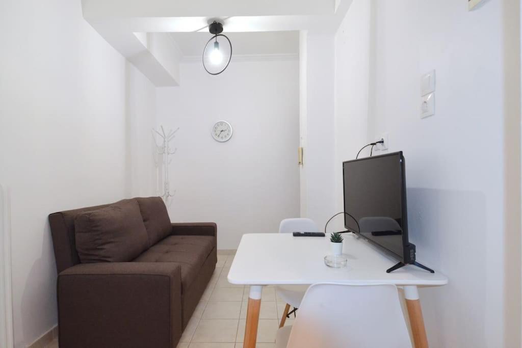 Minimal Apartment At The Foot Of The Odeon Of ... Αθήνα Εξωτερικό φωτογραφία